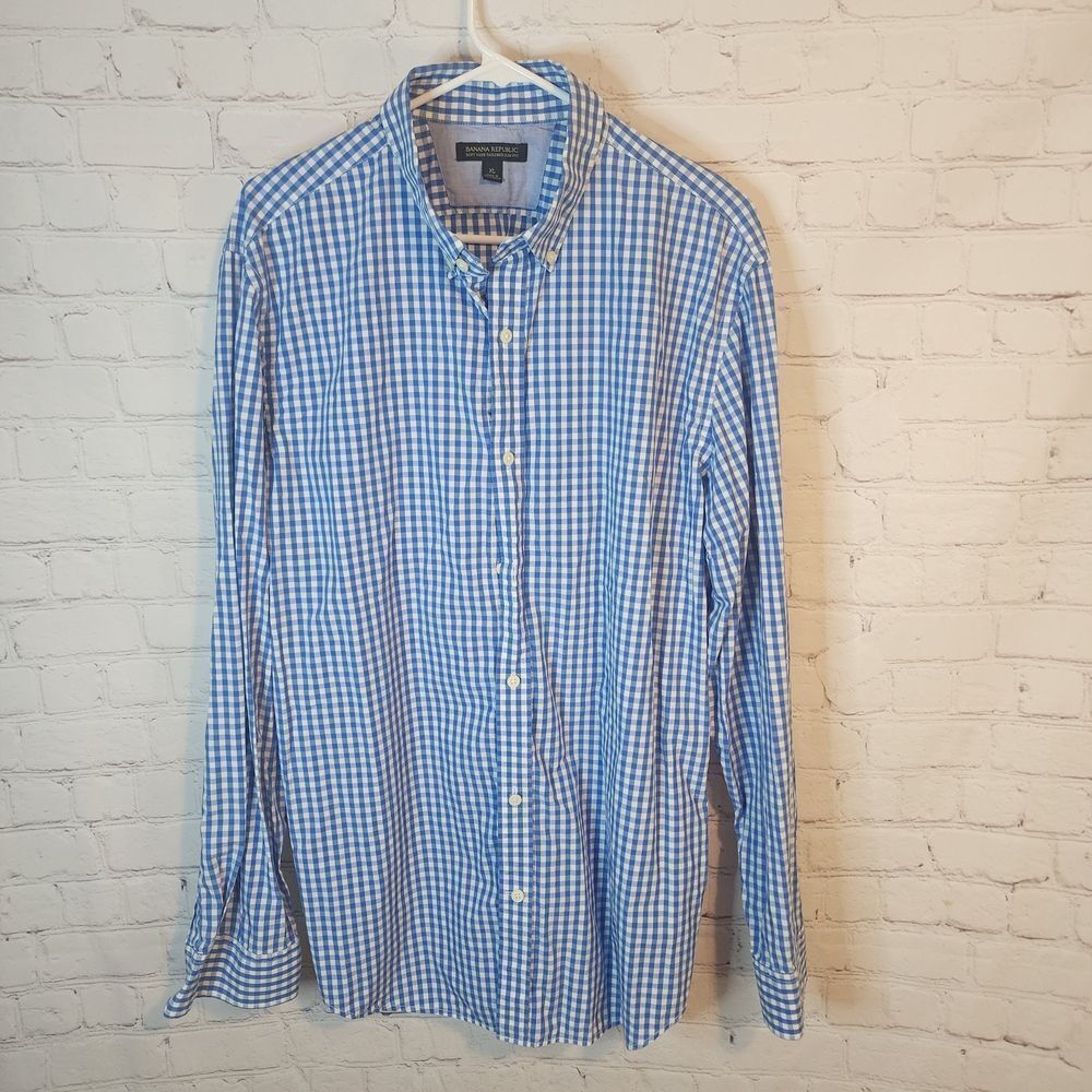 Men's Banana Republic Blue and White Checkered Shirt, Size XL
